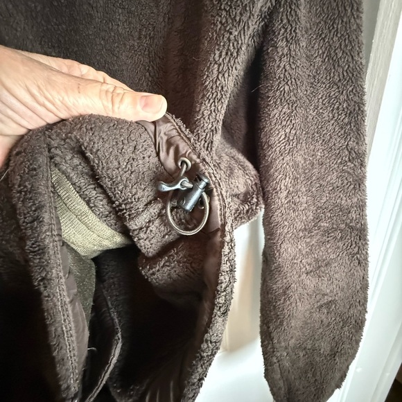 The North Face Women's Brown Fuzzy Fleece Jacket Adjustable Waist, Full Zipper - Picture 3 of 7